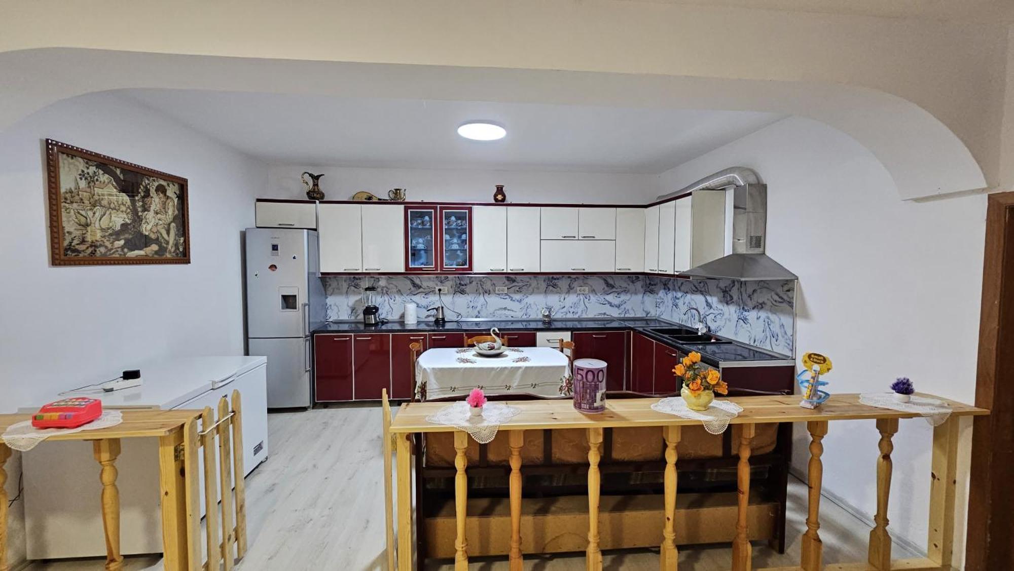 Maria Guest House Пермет Екстер'єр фото